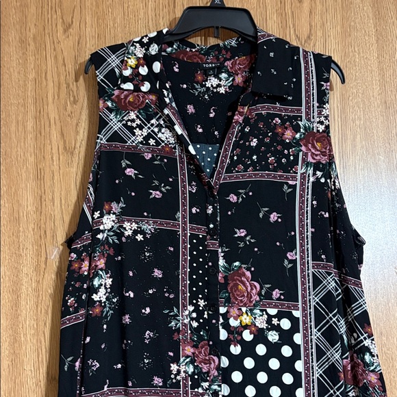 Torrid Black Floral Patchwork Maxi Dress - Picture 3 of 11